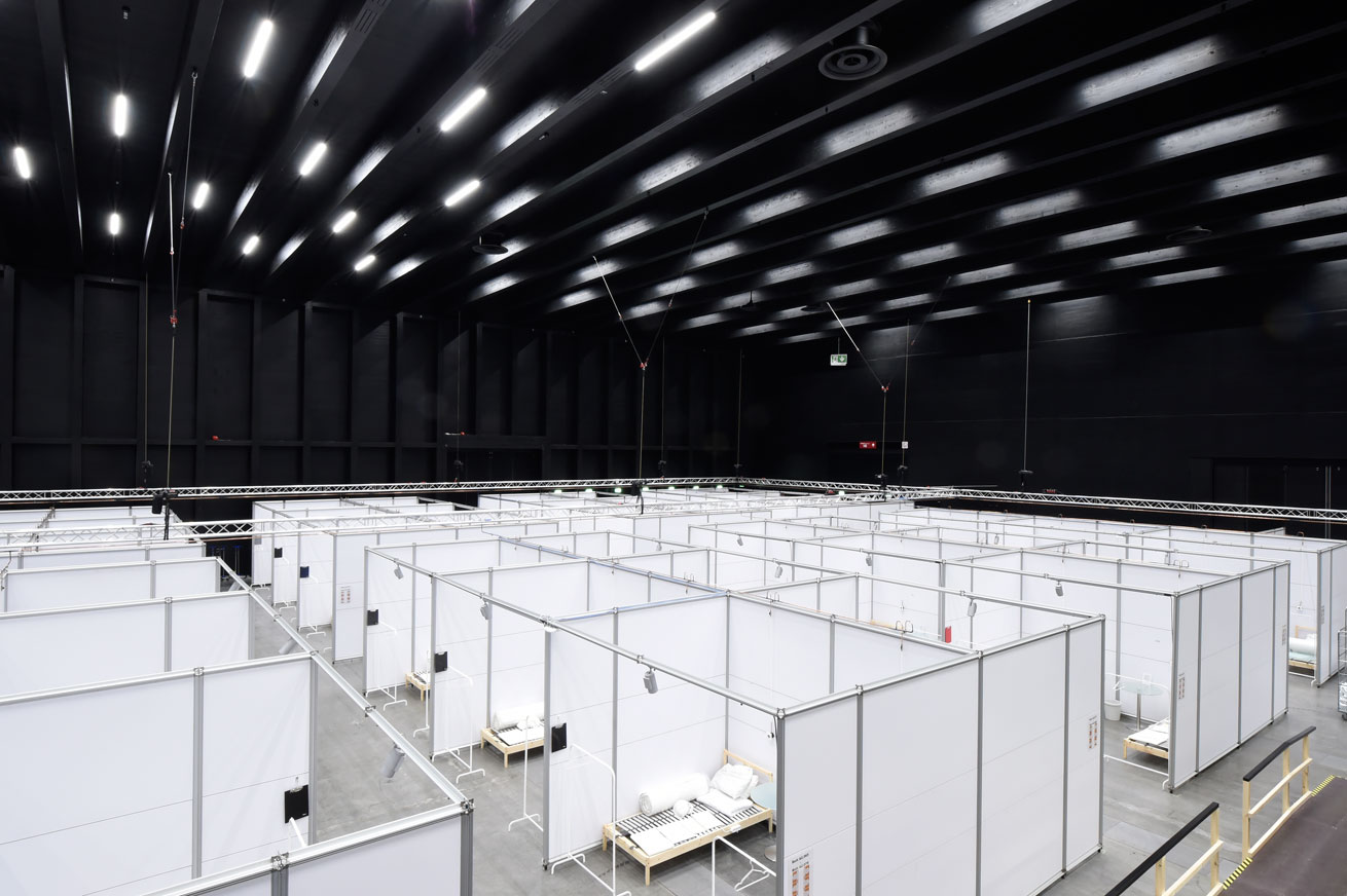 Exhibition halls become hospitals – with an architecture system